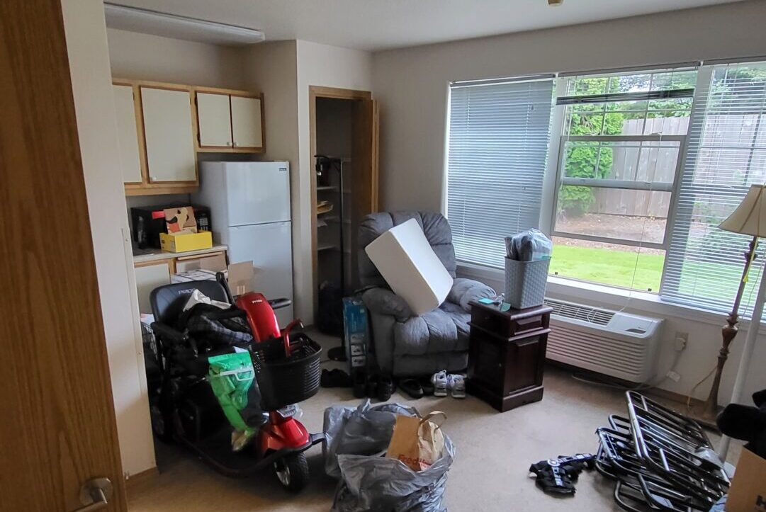 Eviction cleanouts Eviction/Foreclosure Cleanouts